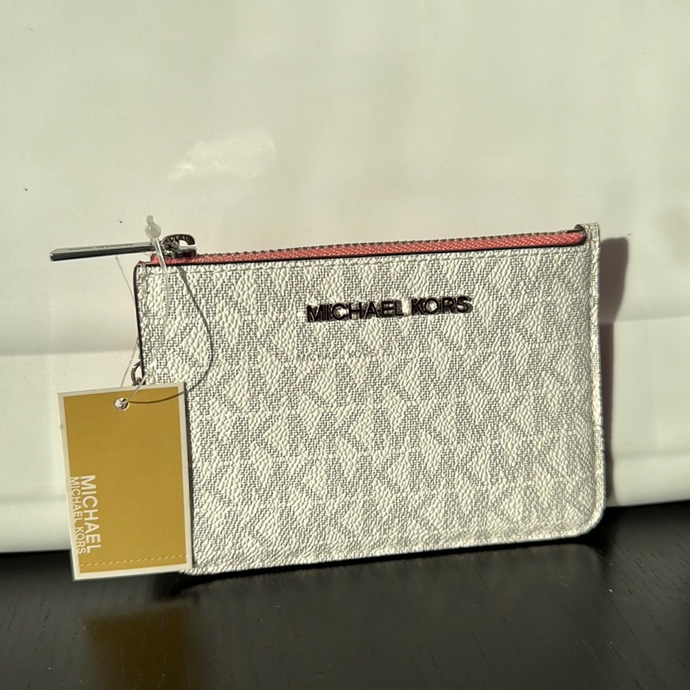 Michael Kors Jet set travel coin pouch ID key zip - Picture 8 of 8